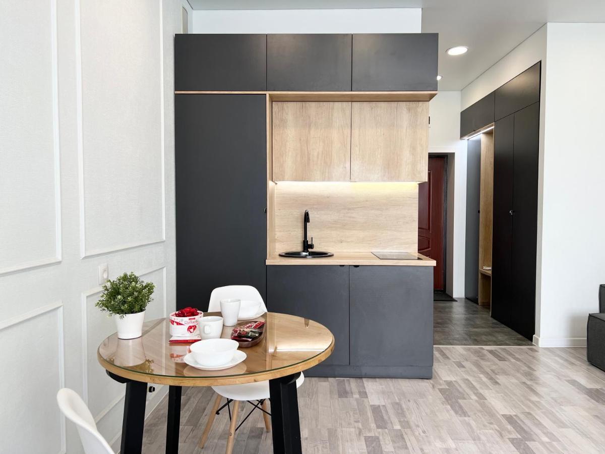 Апартаменты Lux Pavlodar Exterior photo
